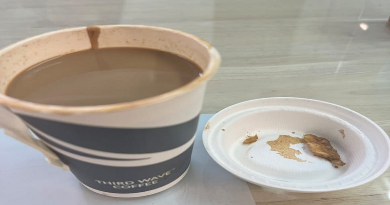 દિલ્હીની રેસ્ટોરન્ટમાં કોફી માથી નિકળ્યું કઇક આવું, જાણી ને તમે ચોકી જશો