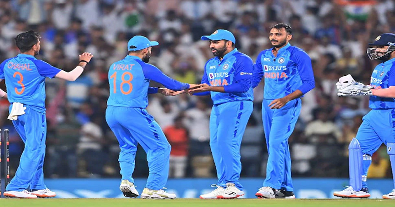 T20 વર્લ્ડ કપ : સેમિફાઇનલ હાર્યા પછી ટીમ ઈન્ડિયા ઉપર સવાલોનો વરસાદ, લોકોએ આ નિર્ણય પર નિશાન કર્યું
